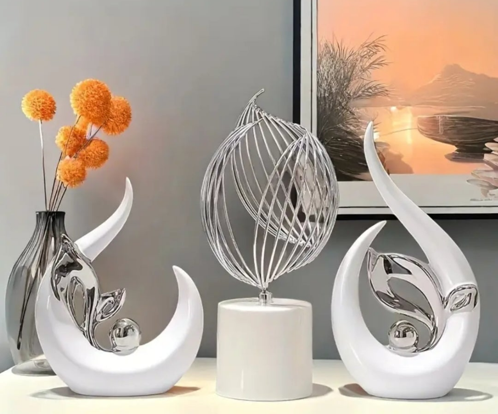 1pc Elegant Resin Sculpture
