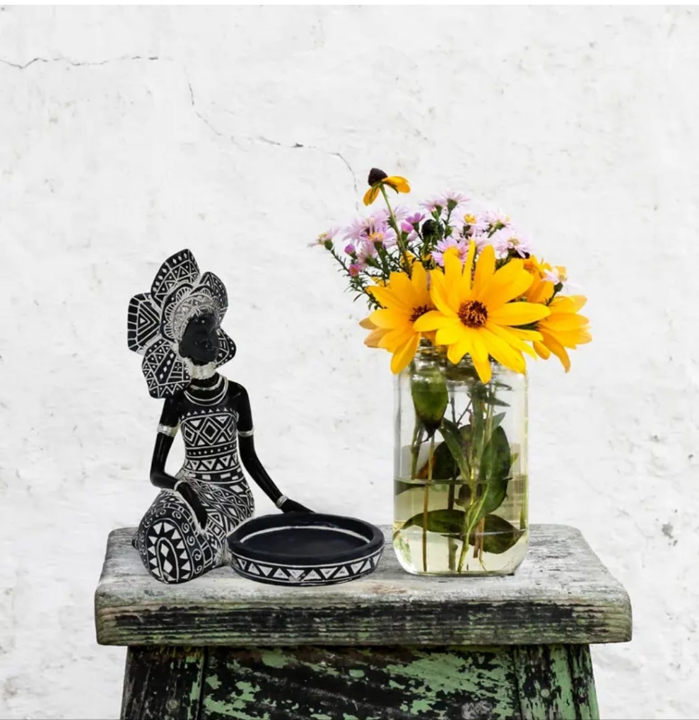 1pc, African Lady Figurine Candle Holder With African Tribal Totem