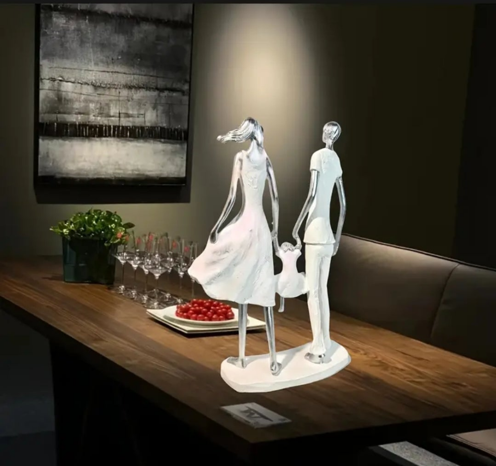 1pc Abstract Figure Statue 14.17 inches A happy family of three pure handmade sculpture art home decoration length, width and height 26.8 * 13.9 * 36cm