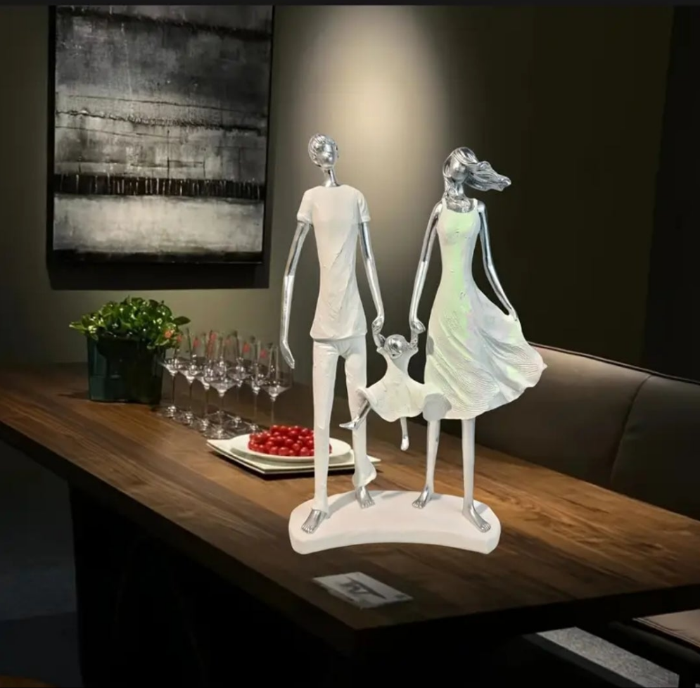 1pc Abstract Figure Statue 14.17 inches A happy family of three pure handmade sculpture art home decoration length, width and height 26.8 * 13.9 * 36cm