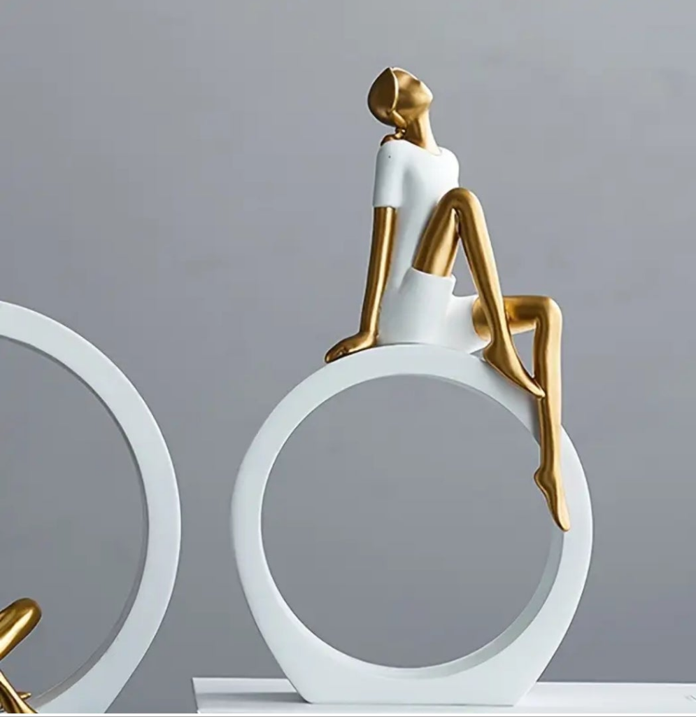 1pc, Modern Decorative Figurine, Resin Material