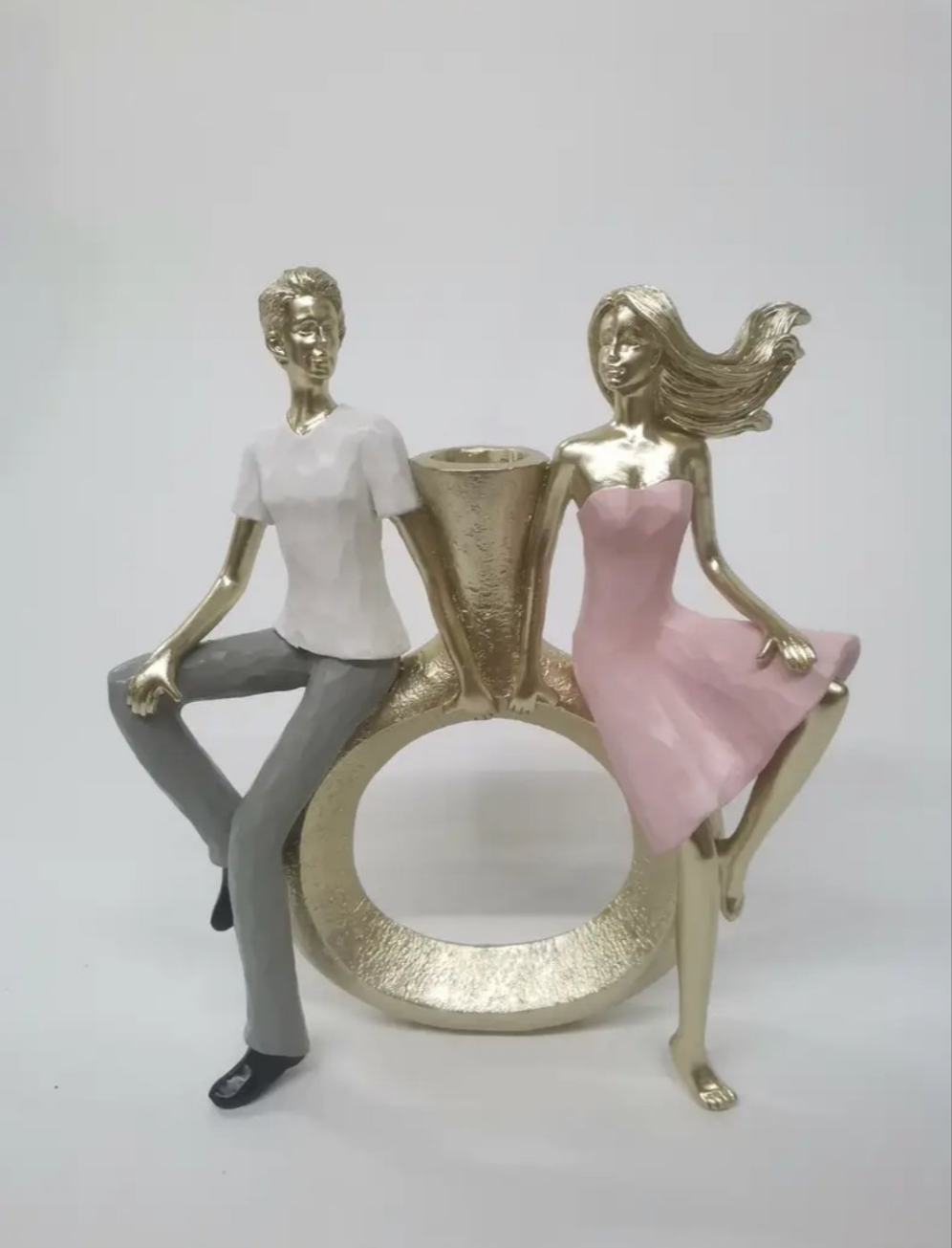 10-Inch Resin Love Couple Figurine