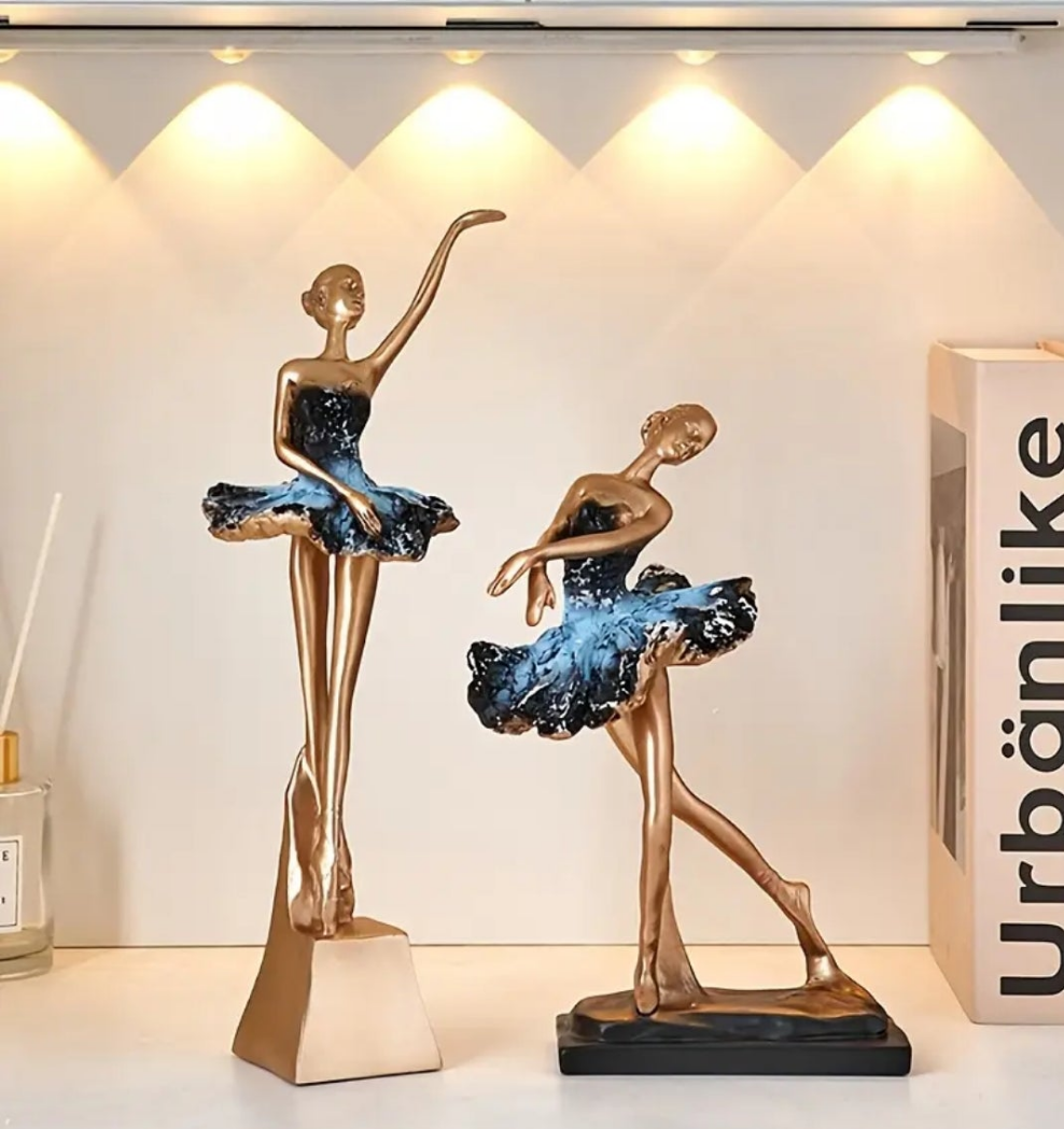 1PC Elegant Ballet Dancer Figurine
