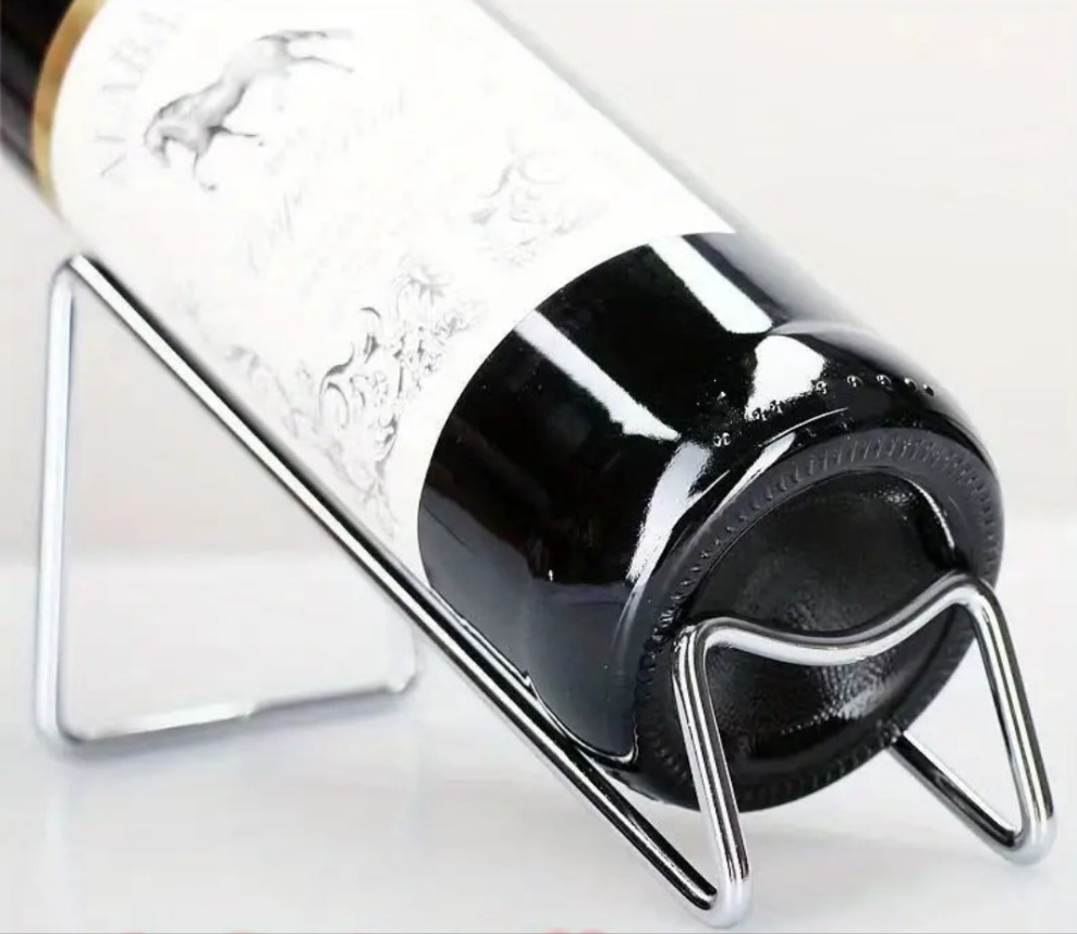 Art Light Luxury Wine Rack