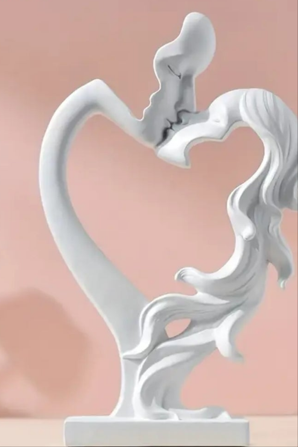 1pc Kissing Love Sculpture Ornament, Couple Home Love Resin Ornaments.