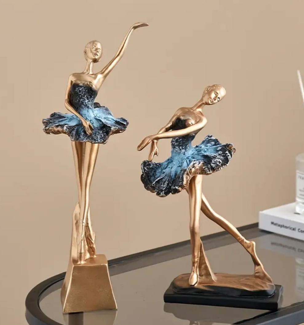 1PC Elegant Ballet Dancer Figurine