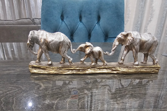 Charming Resin Elephant Family